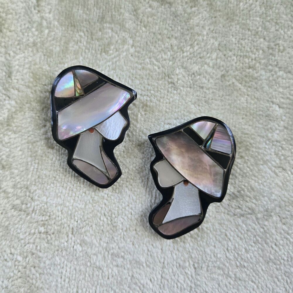 Vintage Art Deco Abelone Mother of Pearl Cameo Earrings Pierced Gorgeous! Rare